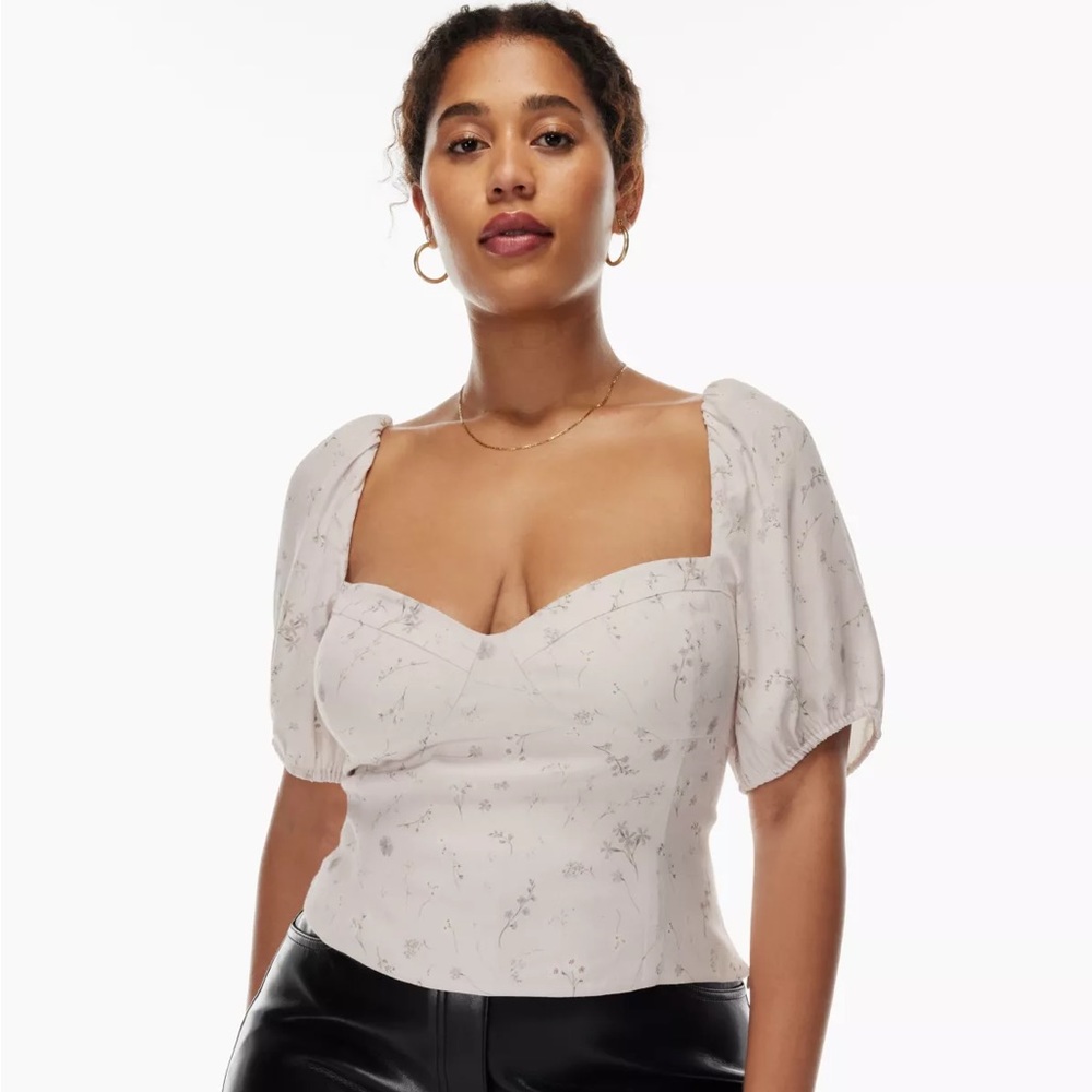 Aritzia Wilfred Novella Short Sleeve Blouse